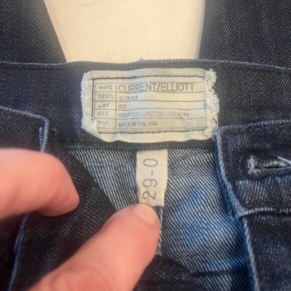 CURRENT ELLIOT High Waisted Jean in Dark Wash - Size 29 - Picture 7 of 7